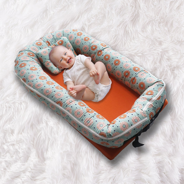 Baby Nest with Removable Covers - Donuts