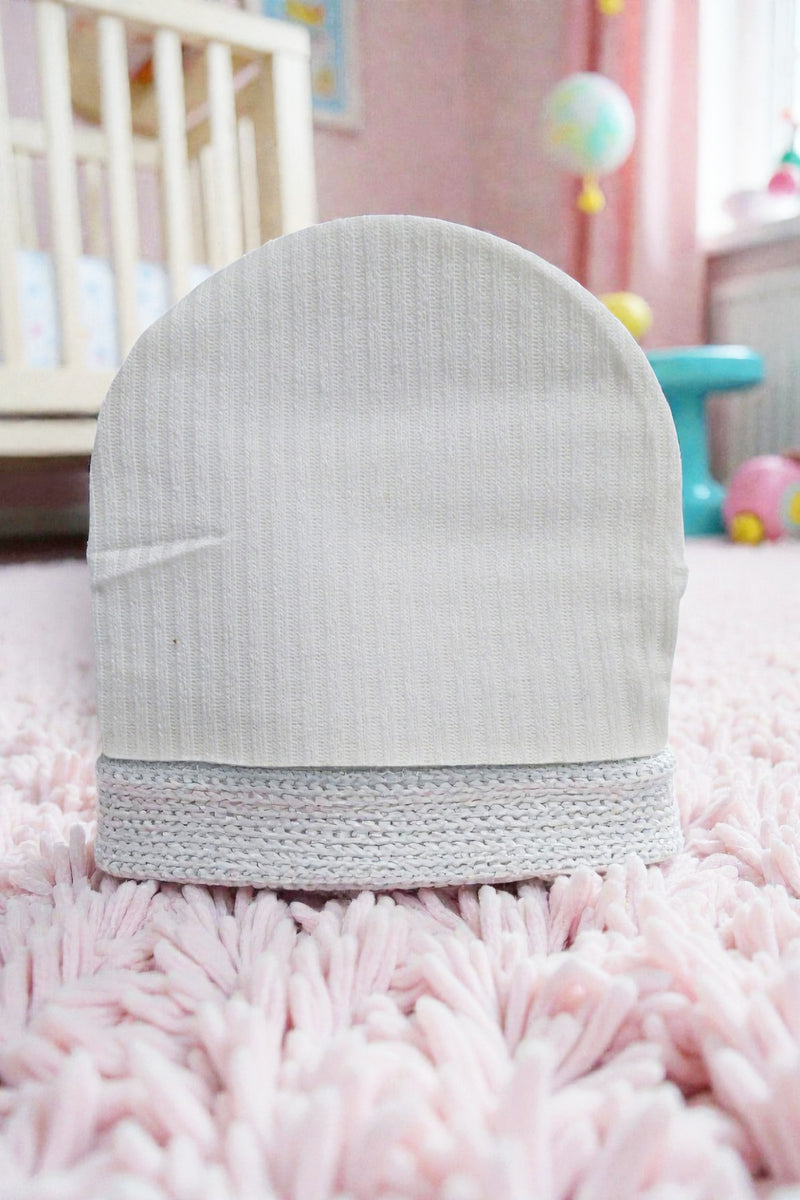 Kradyl Kroft Baby Girl Turban Cap | Stretchy Fabric | Good Fit - White