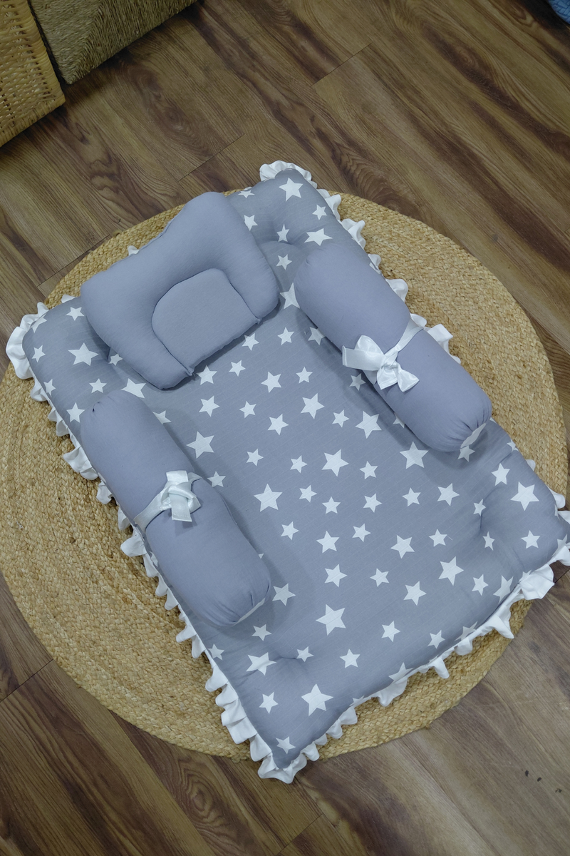 4 Pcs Muslin Bedding Set for 0 to 6 Months - Born Star Grey
