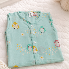 1 Pc Sleeveless 90 GSM Checkered Muslin Jhabla Vest - Blue Penguin