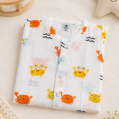 1 Pc Sleeveless 90 GSM Checkered Muslin Jhabla Vest - Cute Crab