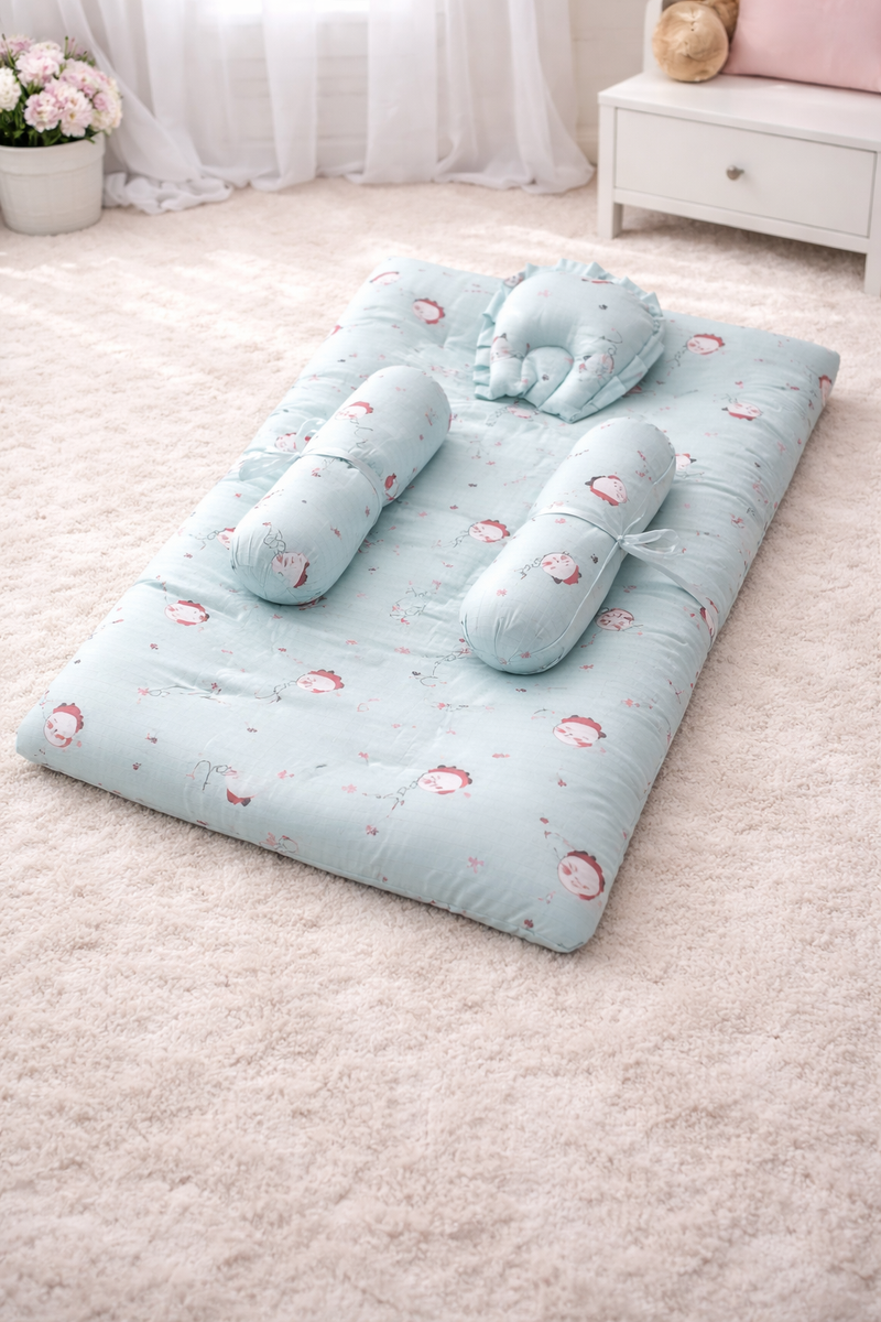 4 Pcs Muslin Bedding Set for 0 to 6 Months - Baby in Blue
