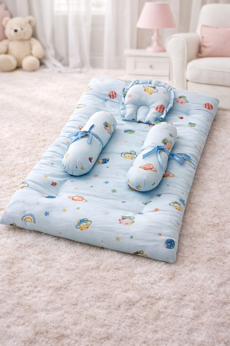 4 Pcs Muslin Bedding Set for 0 to 6 Months - Blue Planet