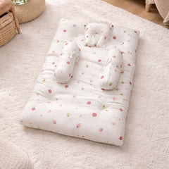 4 Pcs Muslin Bedding Set for 0 to 6 Months - Strawberry