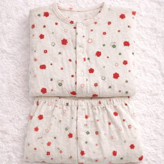 Cherry| Premium Crinkled Double Layered Soft Unisex Muslin Set for New Born to 6 Years