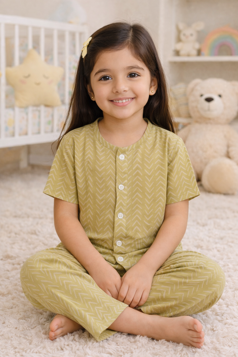 Earth Green |Half Sleeves| Checkered Muslin| Soft Unisex Muslin Set for New Born to 6 Years