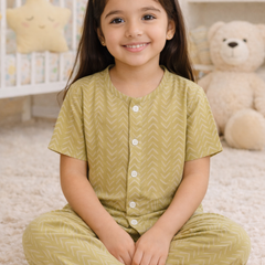 Earth Green |Half Sleeves| Checkered Muslin| Soft Unisex Muslin Set for New Born to 6 Years
