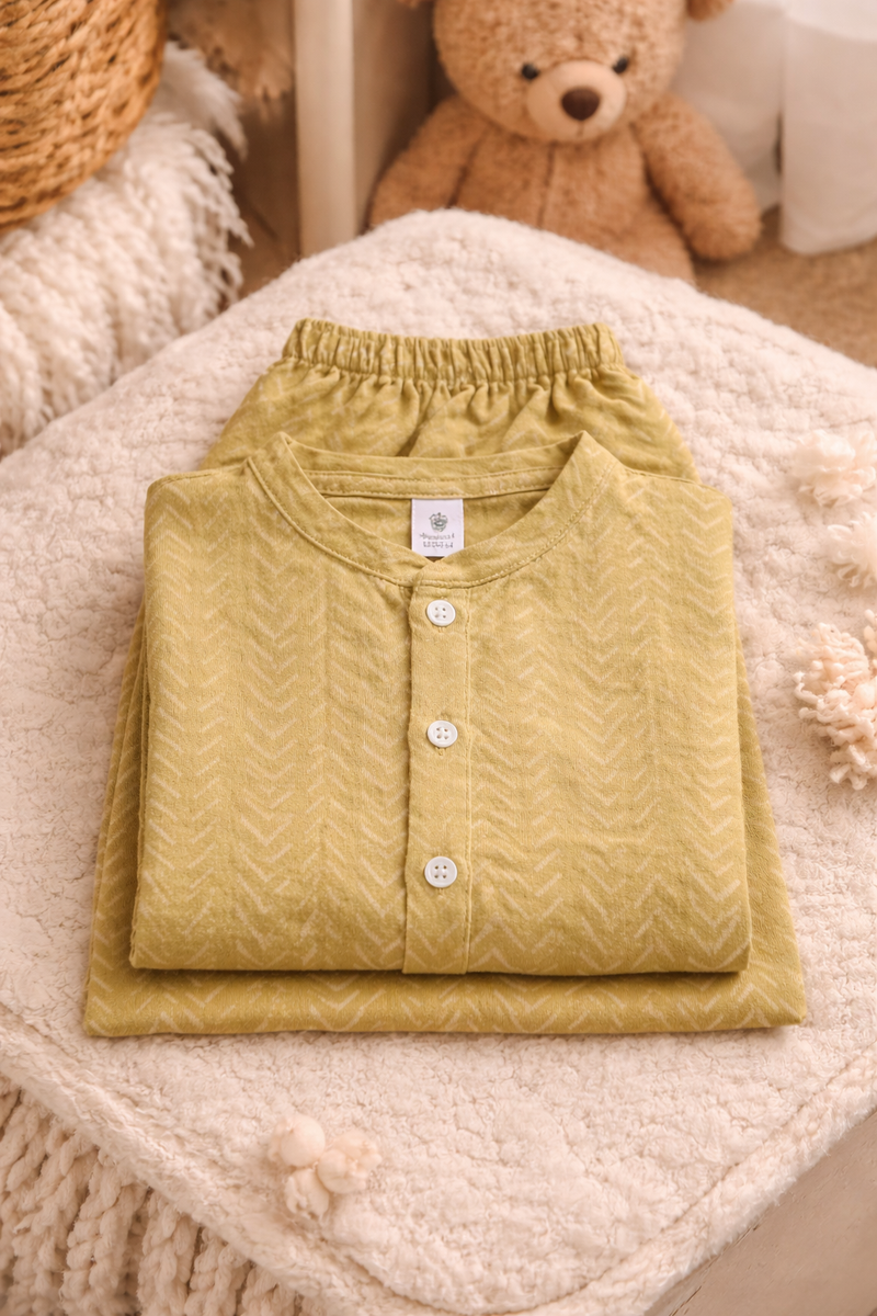 Earth Green |Half Sleeves| Checkered Muslin| Soft Unisex Muslin Set for New Born to 6 Years