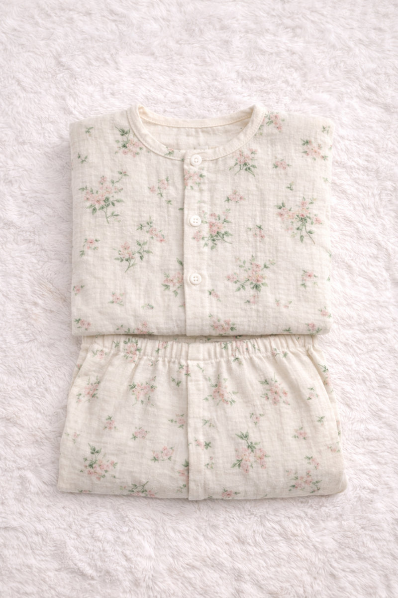 Cute Garden| Premium Crinkled Double Layered Soft Unisex Muslin Set for New Born to 6 Years
