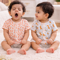 Set of 2 100% Cotton Muslin Jhablas | Short Sleeves Baby Jhablas - Giraffe Plus