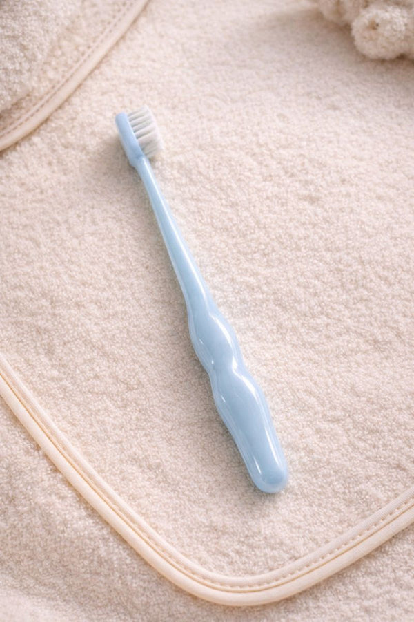 Long Sleek Soft Tooth Brush for 2 to 6 Years - White