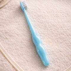 Long Sleek Soft Tooth Brush for 2 to 6 Years - Blue