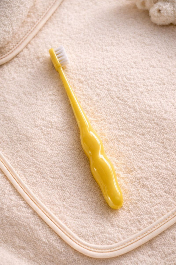 Long Sleek Soft Tooth Brush for 2 to 6 Years - Yellow