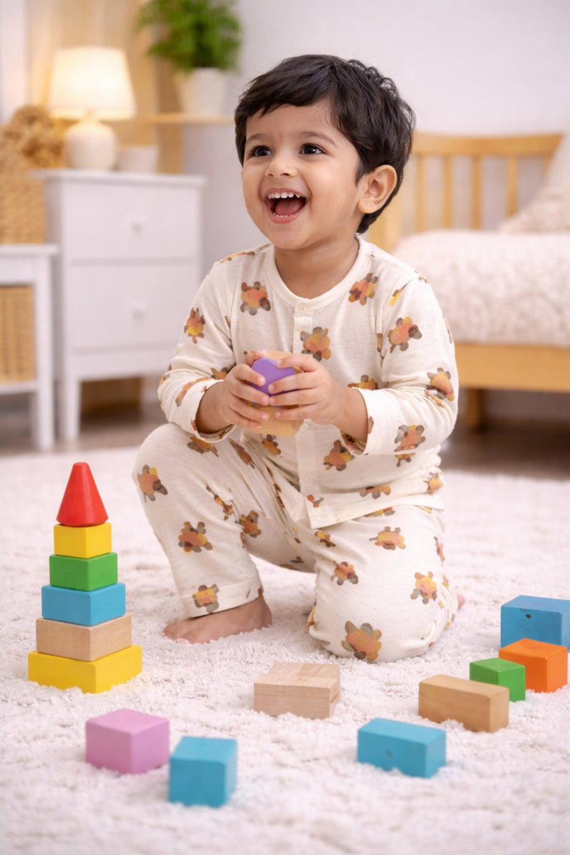 Bear Story| Premium Crinkled Double Layered Soft Unisex Muslin Set for New Born to 6 Years