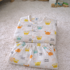 Cute Crab | Checkered Muslin | Soft Unisex Muslin Set for New Born to 6 Years
