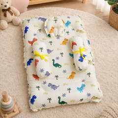 4 Pcs Muslin Bedding Set for 0 to 6 Months - Dino Station