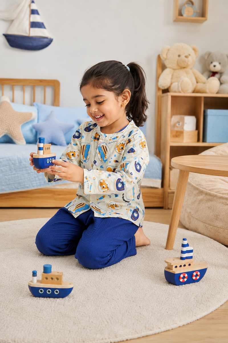 Blue Fish| Premium Crinkled Double Layered Soft Unisex Muslin Set for New Born to 6 Years