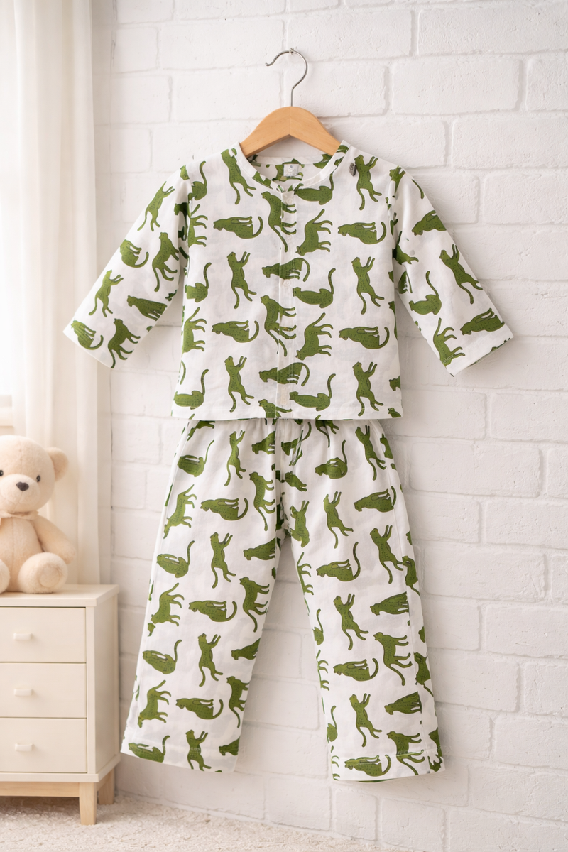 Green Leopard - 100% Cotton Lightweight Cambric Soft Unisex Muslin Set for New Born to 6 Years