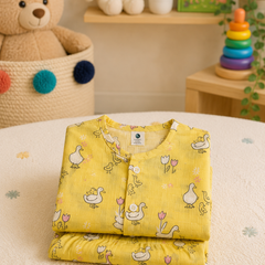 Yellow Duck |Half Sleeves| Checkered Muslin| Soft Unisex Muslin Set for New Born to 6 Years