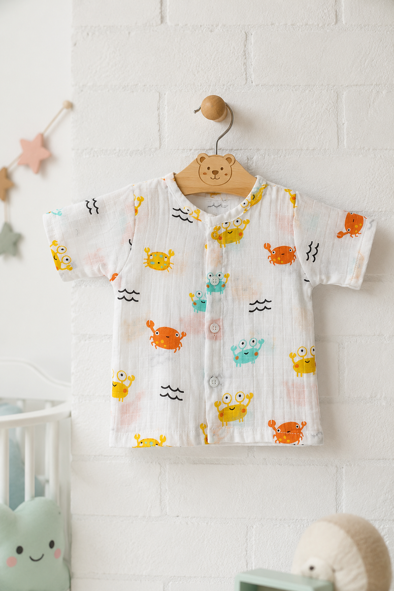 1 Pc Short Sleeve 90 GSM Checkered Muslin Jhabla Vest - Cute Crab
