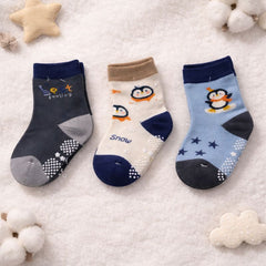 Kradyl Kroft Set of 3 Premium New Born Baby Socks with Foot Grip (3 to 6 Yrs) - Style 15