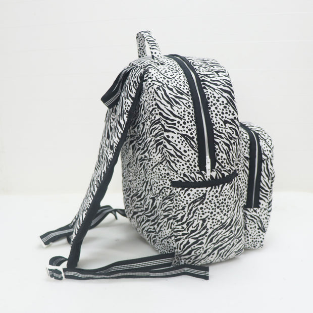 Black & White Cloth Diaper Bag for Baby