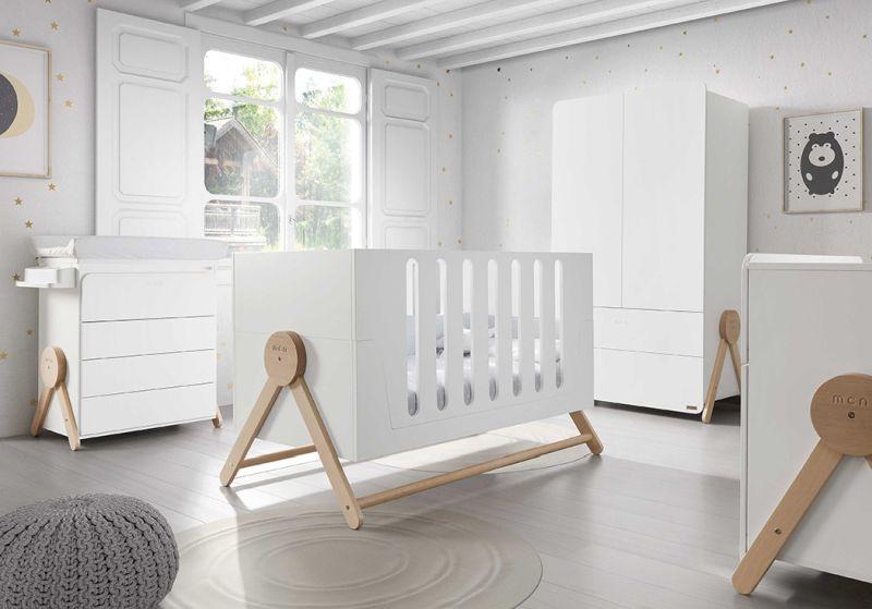Kradyl Kroft Micuna Wooden Crib - Modern Design